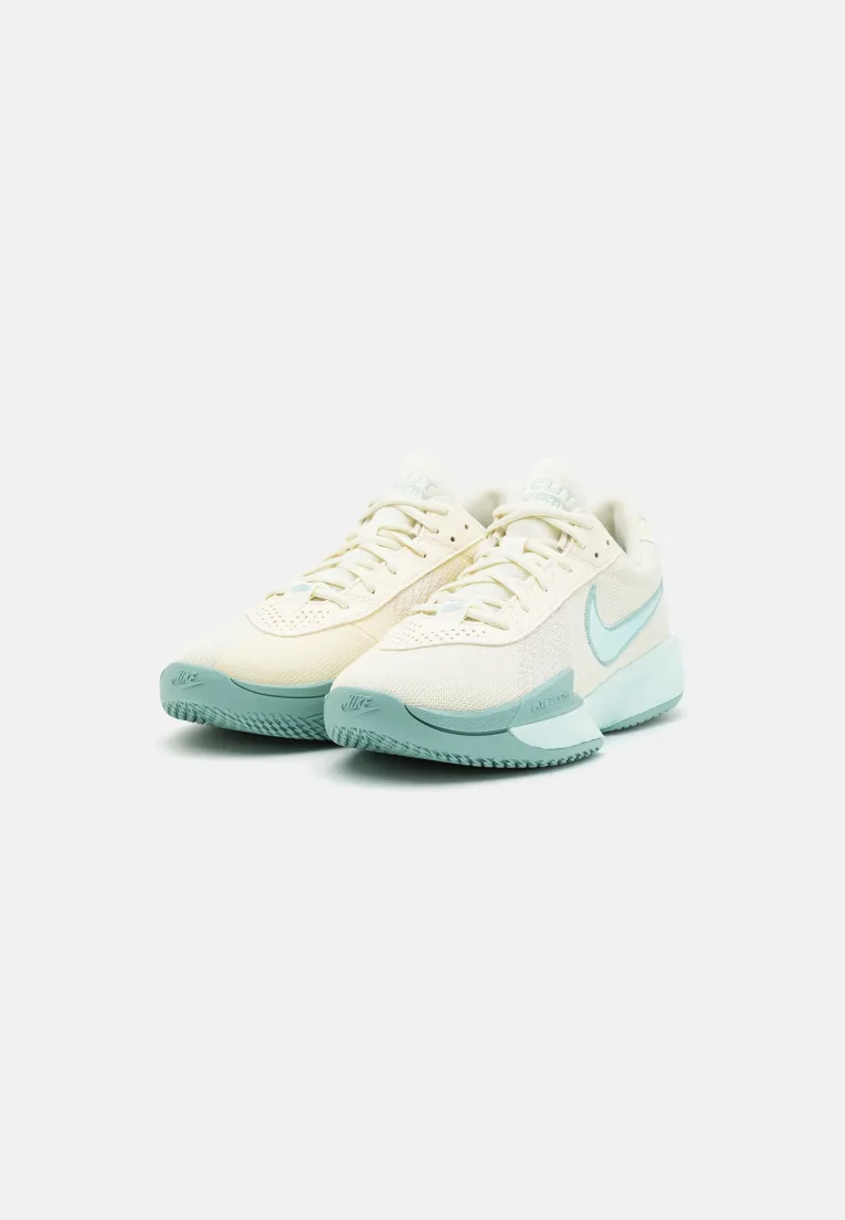 Performance Basketball Shoes